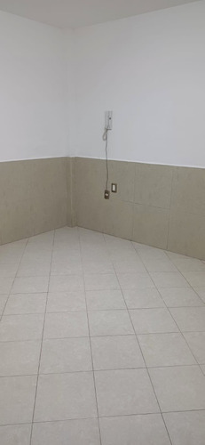 Edificio En Venta Con 4 Departamentos