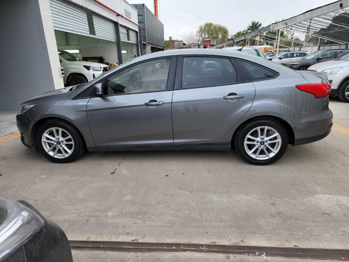 Imagen 8 de 12 de Ford Focus S Sedan 4p Mt 2016 Sarthou