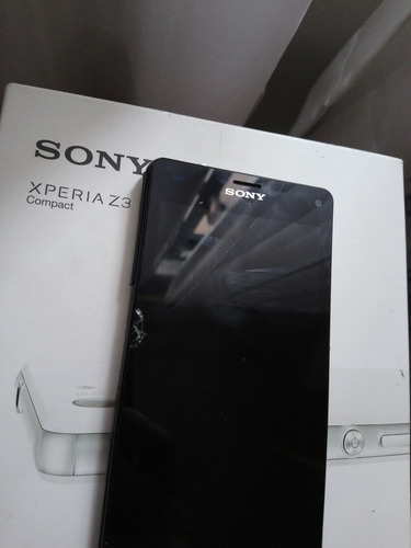 Celular Sony Xperia Z3 Compact (tela Quebrada E Defeitos)