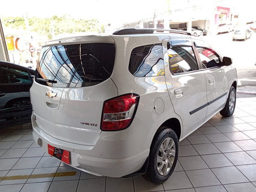 Imagem 5 de 9 de Chevrolet Spin 2015 1.8 Ltz 7l Aut. 5p