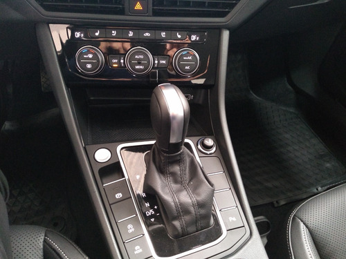 Vw Volkswagen Vento 250 Tsi 1.4 150cv Caja Aut
