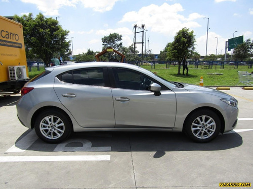 Mazda Mazda 3 Full Equipo