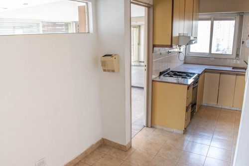 Venta Piso 4 Ambientes Dependencia Cochera Baulera Vicente Lopez