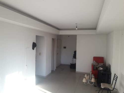 Imagen 4 de 10 de Departamento Venta A Dos Cuadras De La Estación De Moreno