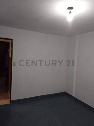 Venta Departamento 4 Ambientes Con Espacio Guarda Vehiculos - Avellaneda