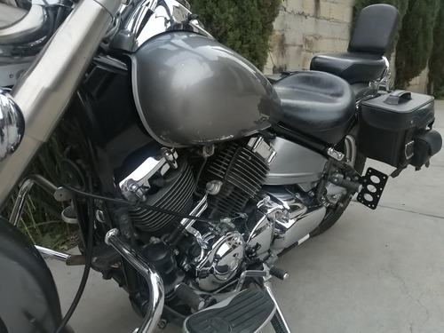 Imagen 4 de 11 de Yamaha V Star 650 Cc Modelo 2004