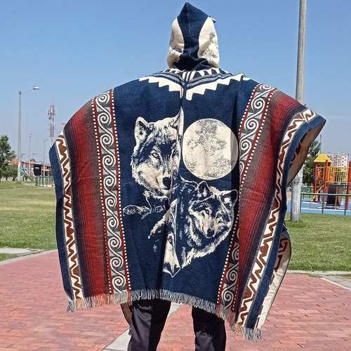 Imagen 5 de 8 de Maxiruana Hombre Lana Alpaca Urbana Con Capota Lobo Liviana