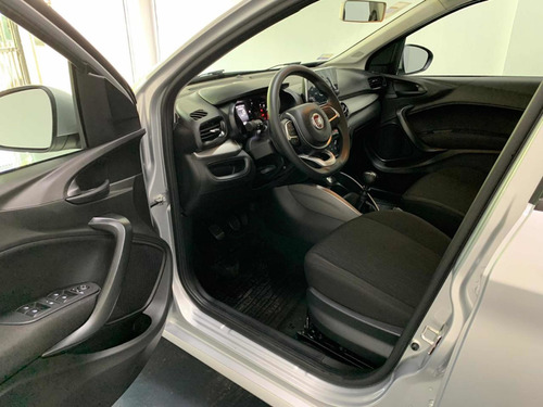 Imagen 7 de 13 de Fiat Cronos 2021 1.3 Gse Drive Pack Conectividad
