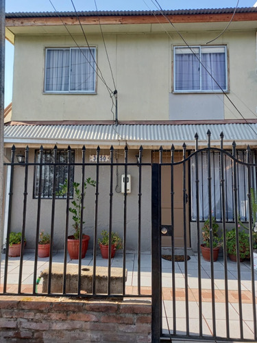 Venta De Casa Con 7 Habitaciones Y 3 Baños