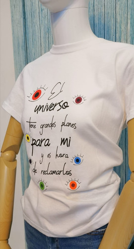 Imagen 2 de 2 de Playera El Universo