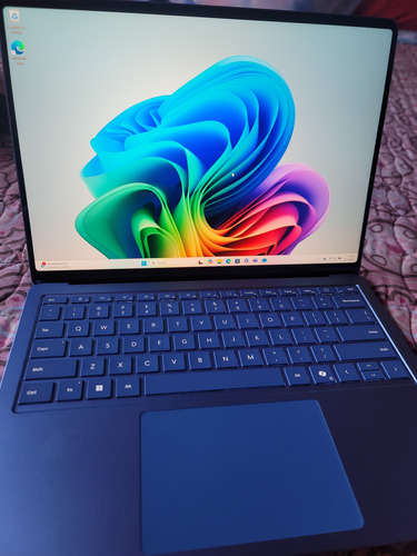 Microsoft Surface Laptop 7th 16r 1tera Sapdragon X 10 Pro Azul (Usado)