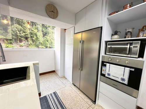 Bello Monte Apartamento Remodelado En Alquiler