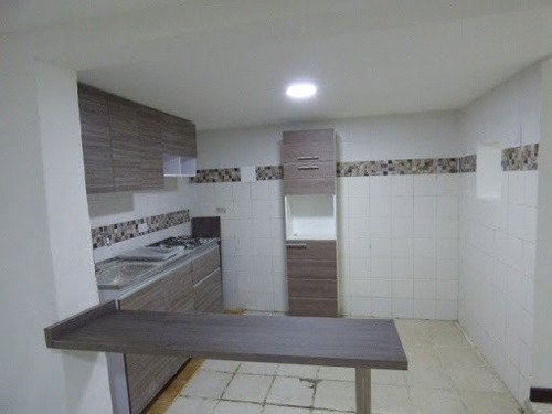 Imagen 8 de 19 de Apartamento En Arriendo El Bosque 279-20111