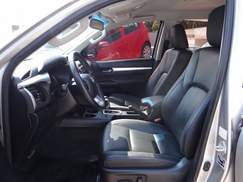 Imagem 8 de 10 de Toyota Hilux 2.7 Srv 4x4 Cd 16v Flex 4p Automático