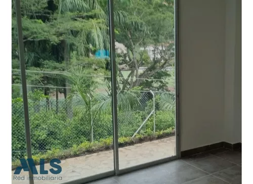 Vive Tranquilo Y Rodeado De Verde.(mls#243726)
