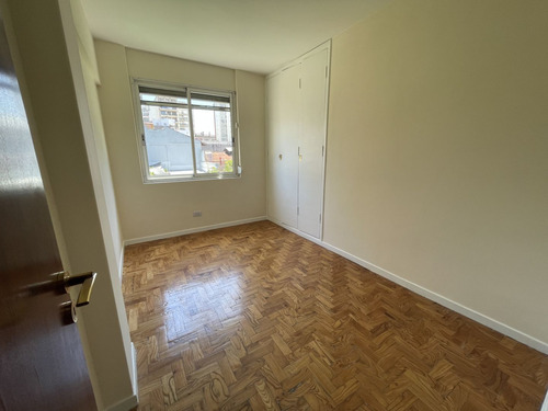 Departamento En Venta En Parque Chacabuco