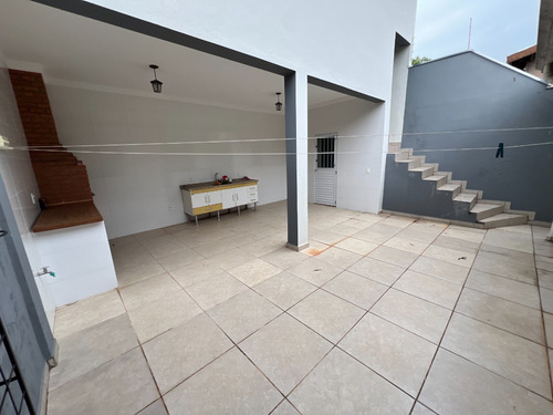 Casa Em Várzea Paulista, 2 Dormitórios, Churrasqueira, Garagem 2 Carros, aceito carro!