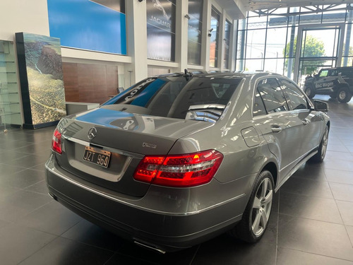 Mercedes Benz E550 Elegance Automatico L/09 - 2011
