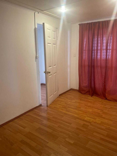 Amplia Casa En Arriendo (80084)