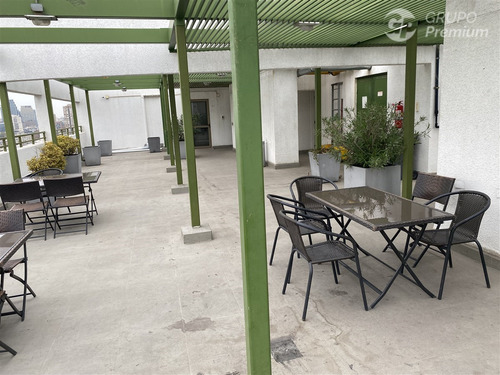Departamento En Arriendo De 1 Dorm. En Recoleta