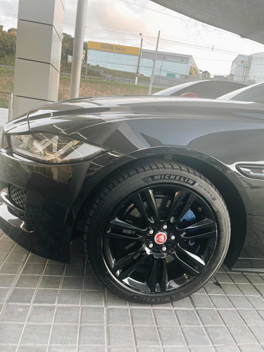 Imagem 6 de 15 de Jaguar Xe R-sport Turbocharged Ed. Limitada 240cv 2017