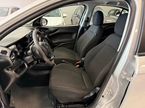 Fiat Cronos 1.3 8V Flex