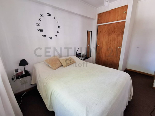 Imagen 8 de 13 de Departamento En Venta De 2 Dormitorios En La Plata