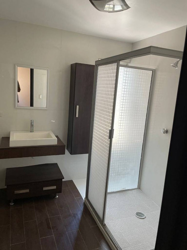 Imagen 8 de 18 de Casa En Venta Con Excelente Ubicacion