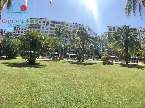 Cad La Isla Ibiza B7. Terraza Con Vista A Las Albercas Y Áreas Comunes