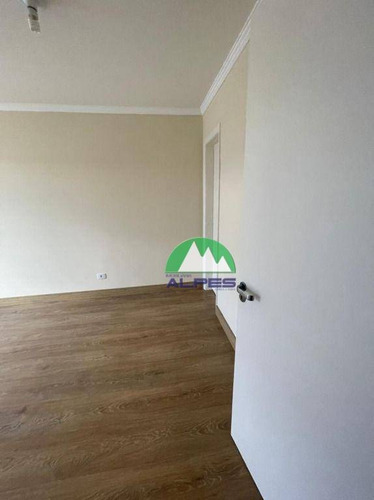 Imagem 19 de 30 de Triplex Mobiliado E Super Bem Localizado! - So1613