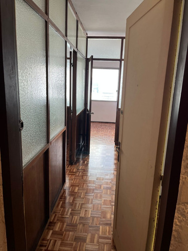 Imagen 2 de 9 de Alquiler Apartamento (o Consultorio) 1 Dormitorio Al Frente En Cordón.