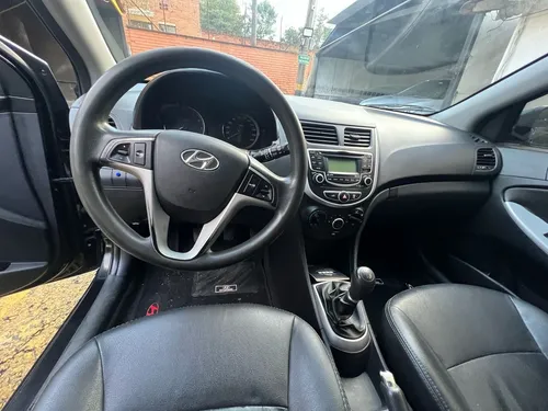 Hyundai Accent 1.6l 5 p