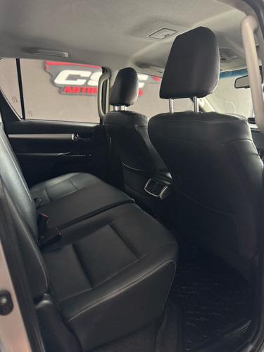 Toyota Hilux Pick-up 2.8 Cd Srx 177cv 4x4 At