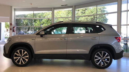 Imagen 12 de 25 de Volkswagen Taos Highline 2022 Pc