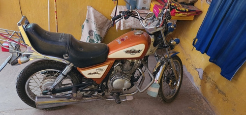 Imagen 1 de 8 de Motomel Custom 150cc