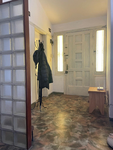 Hermoso Chalet De Epoca