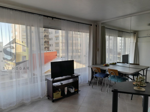 Se Vende Lindo Dpto A Pasos De La Playa. Viña Del Mar
