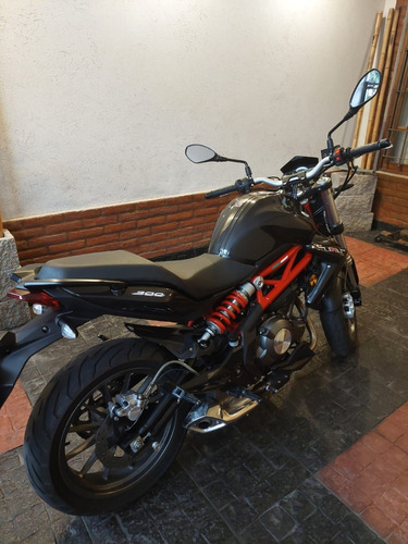 Imagen 4 de 5 de Benelli Tnt 300