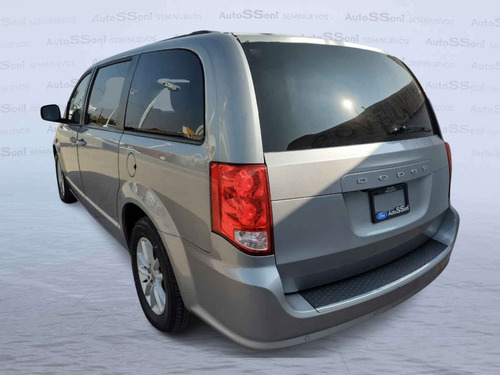 Imagen 3 de 15 de Dodge Grand Caravan 2019 5p Sxt V6/3.6 Aut