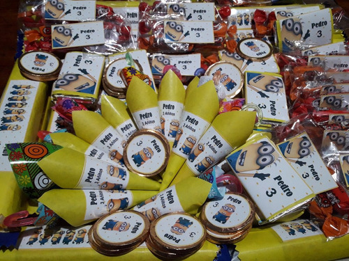 Candy Bar Especial De Minions -  10 Chicos/60 Golosinas