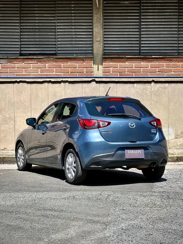 Mazda 2 1.5 Touring