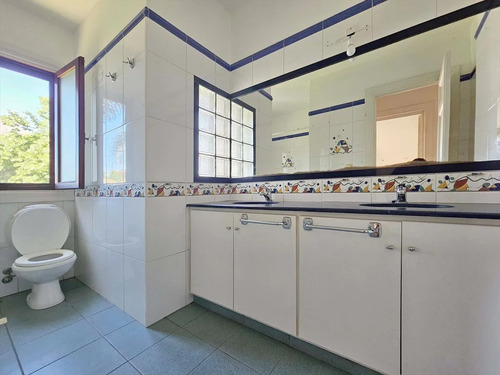 Ideal Empresa! Residencia De Lujo/1203m2/a Pasos De Arocena/barbacoa/calefaccion/carrasco Sur