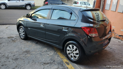 Chevrolet Onix 1.0 Lt 5p