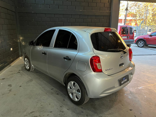 Nissan March 1.6 Active 107cv