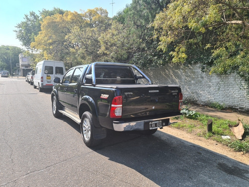 Toyota Hilux 3.0 Cd Srv Cuero I 171cv 4x2 2012