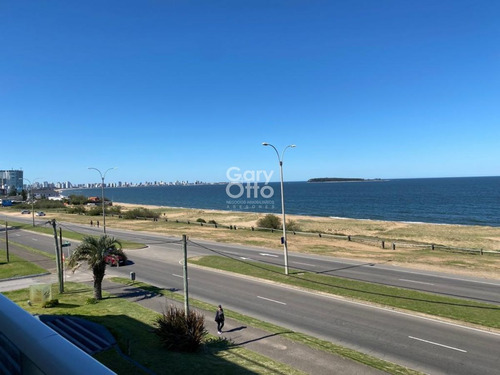 Imagen 14 de 29 de Encantador Departamento Primera Linea De Playa Mansa!! Consulte