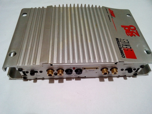 Imagen 3 de 4 de Planta Amplificador De 200 W 4 Canales Street Beat Ae2.0