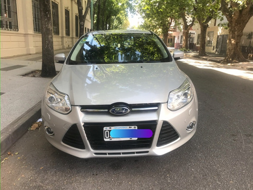 Ford Focus III 2.0 Sedan Titanium Mt