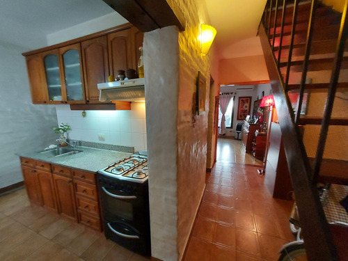 Venta Palomar Haedo Casa 4 Ambientes Apto Credito