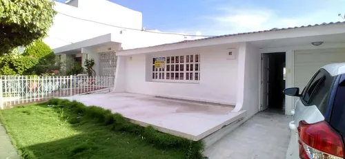 Casa Comercial Muy Amplia Con Excelente Ubicación Cod. 56155